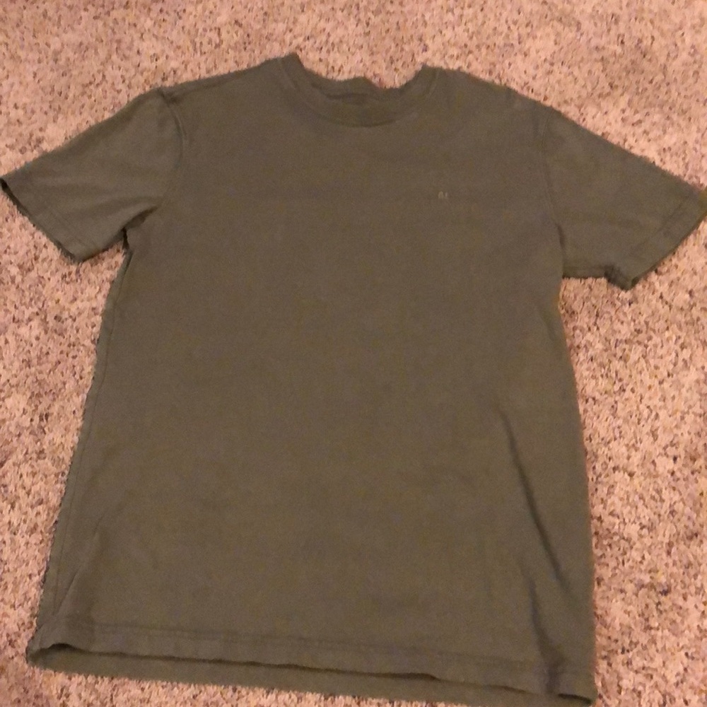 Mens xs American Eagle t shirt. Forest green